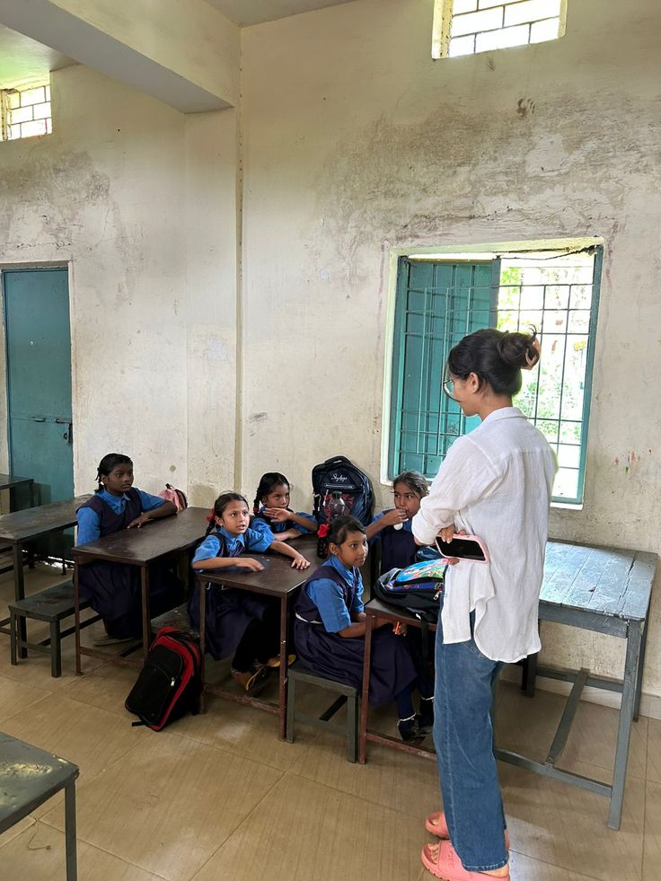  डिजिटल लाइब्रेरी एवं प्रतियोगी परीक्षा सहायता योजना